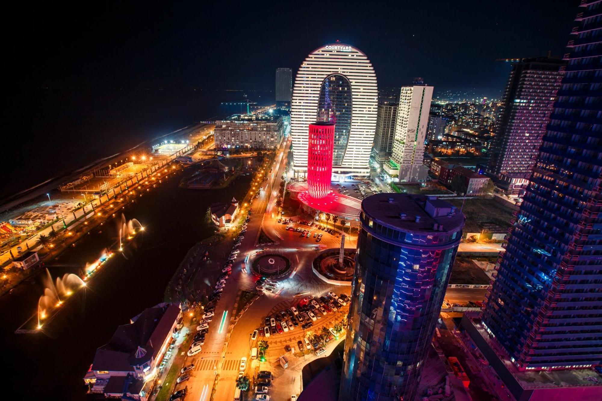 P A N O R A M A A P R T H T E L Orbi With Sea View Hotel Batumi Exterior photo